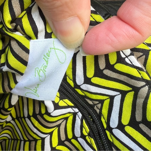 New Vera Bradley Crossbody Citron Purse - Picture 8 of 11